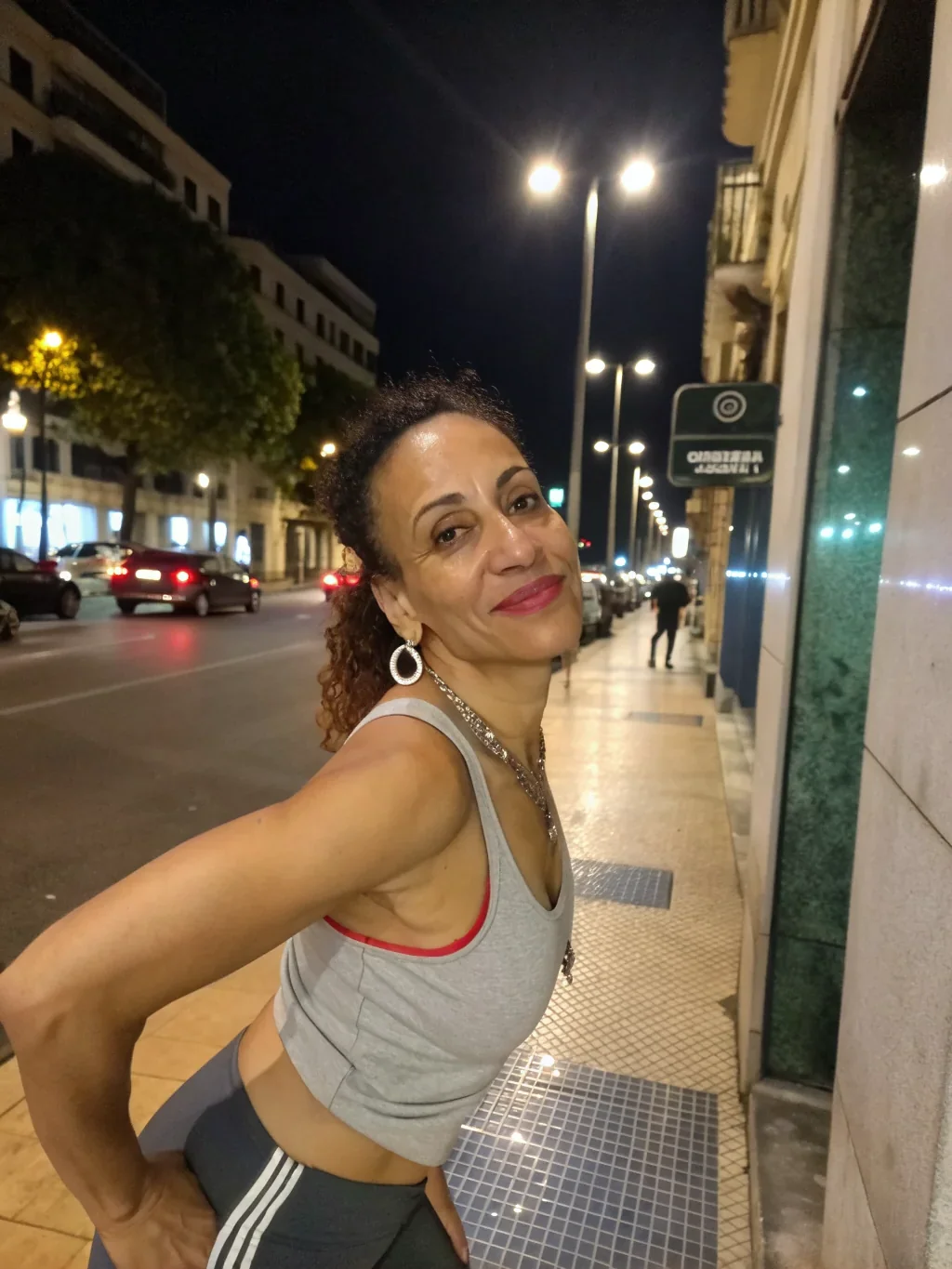 Photo 2 de Farida